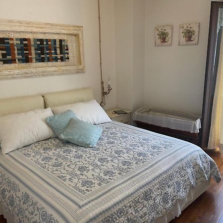 Casa Vacanze "Un Sogno Nel Blu'" Бауней Экстерьер фото